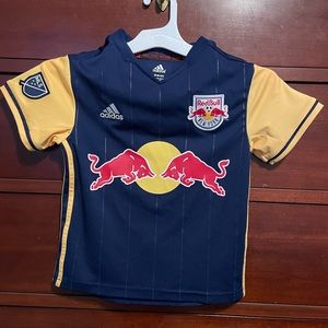 Official Red Bull soccer Jersey. Only worn twice. Size 5-6.